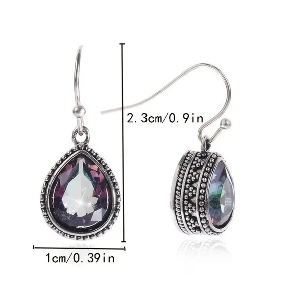🌸2 For $15🌸 Droplet Crystal Dangle Earrings - Picture 3 of 5